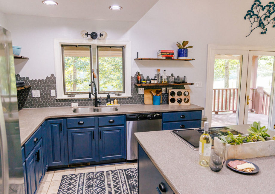 Full kitchen equipped with the essentials to make staying in a breeze.